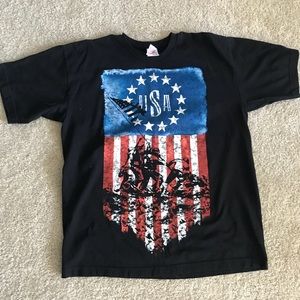 Men’s USA shirt